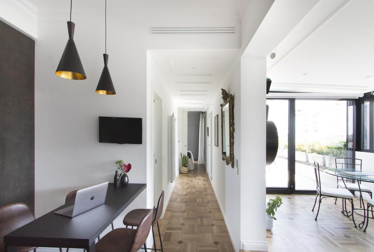 Easylife - Splendido attico con terrazzo e vista mozzafiato nel cuore della città Milano Esterno foto