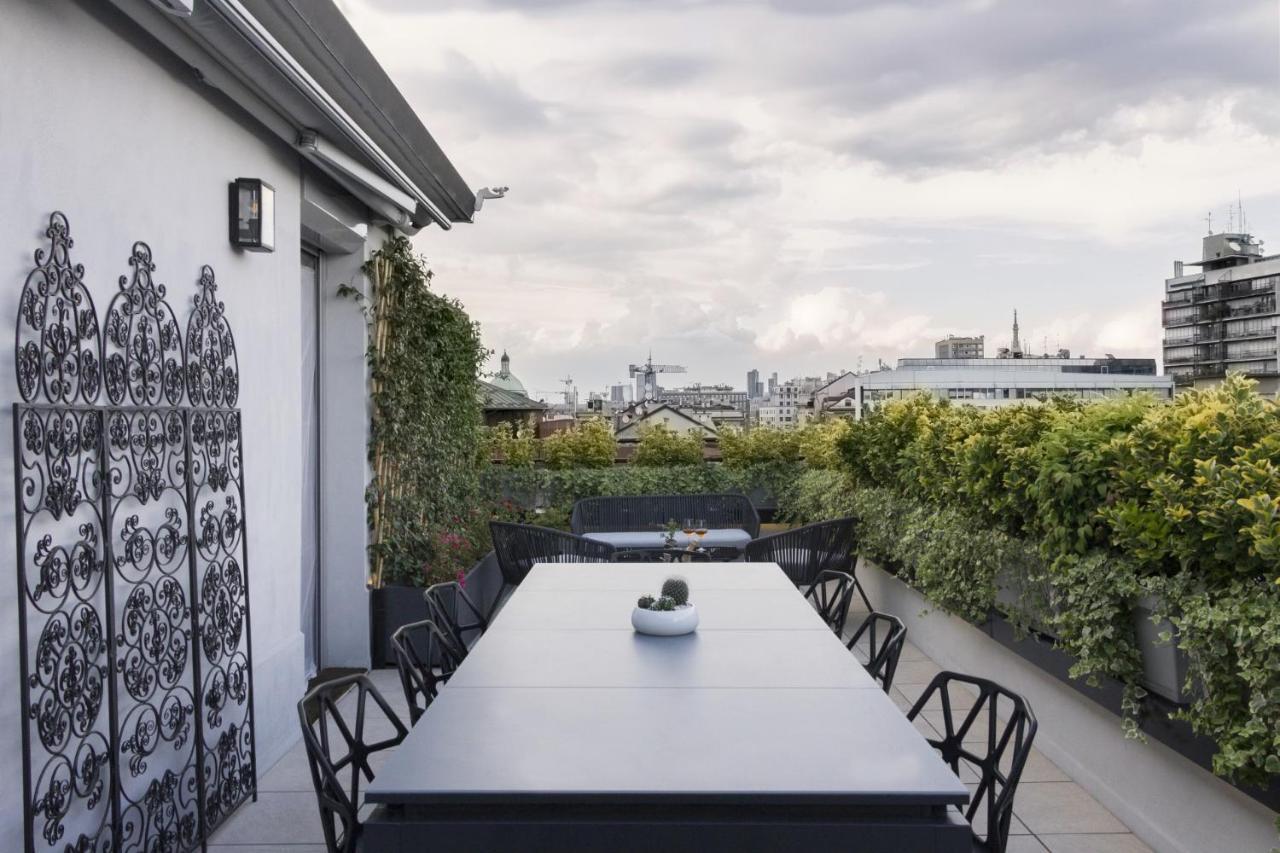 Easylife - Splendido attico con terrazzo e vista mozzafiato nel cuore della città Milano Esterno foto